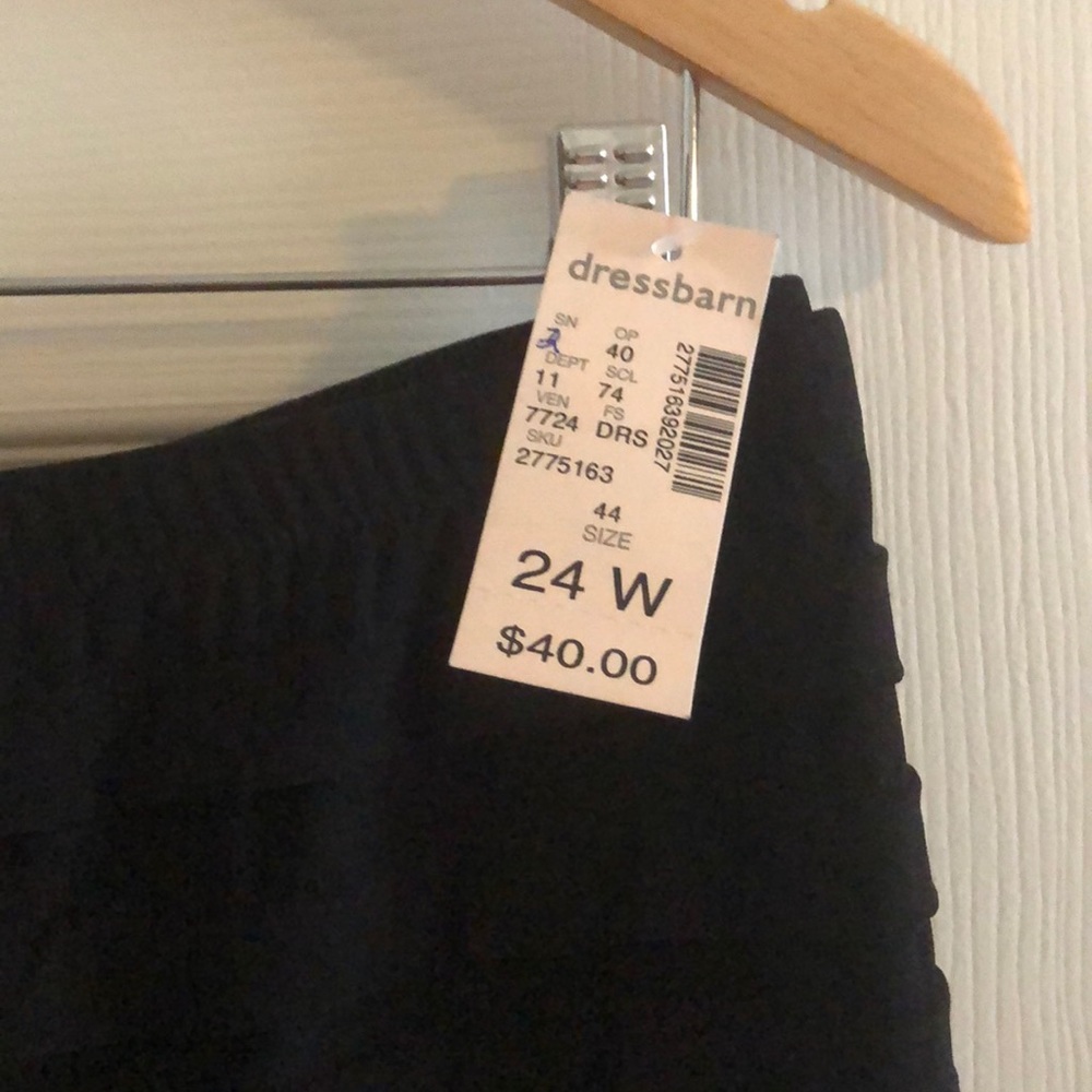Dress Barn NWT skirt